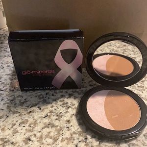 Glo minerals Bronze Kiss